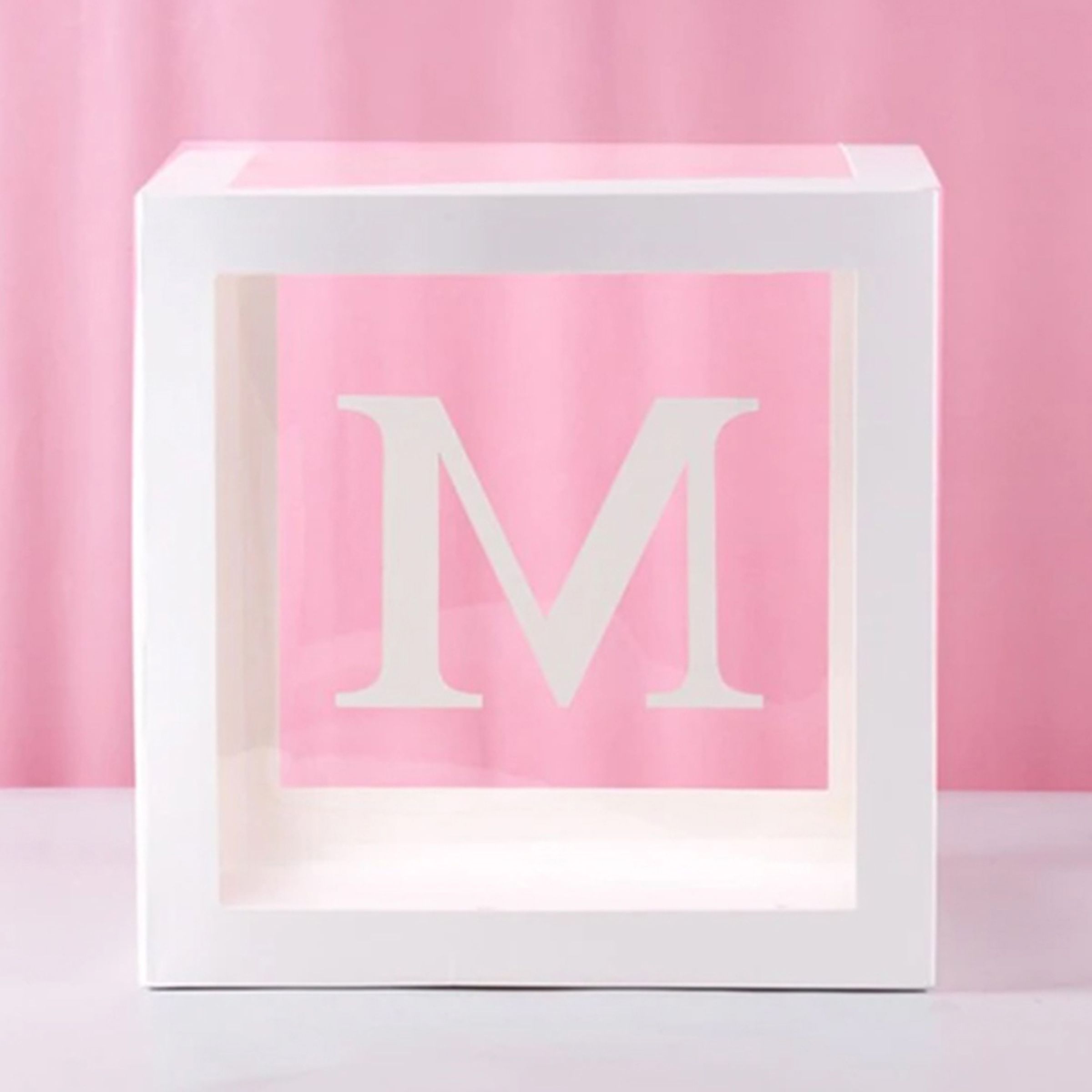 Ballongbox med Bokstav - Bokstav M