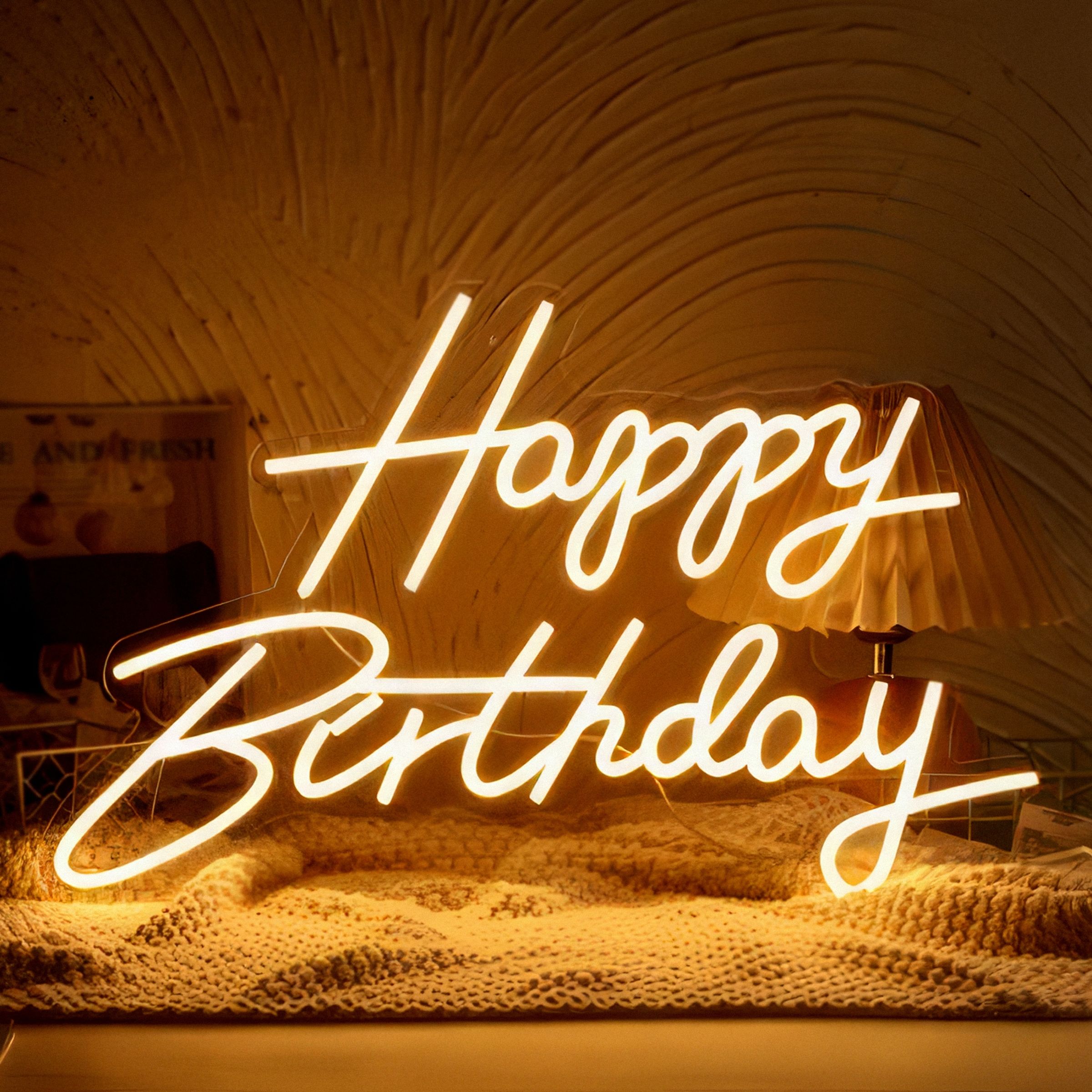 Neonskylt Happy Birthday